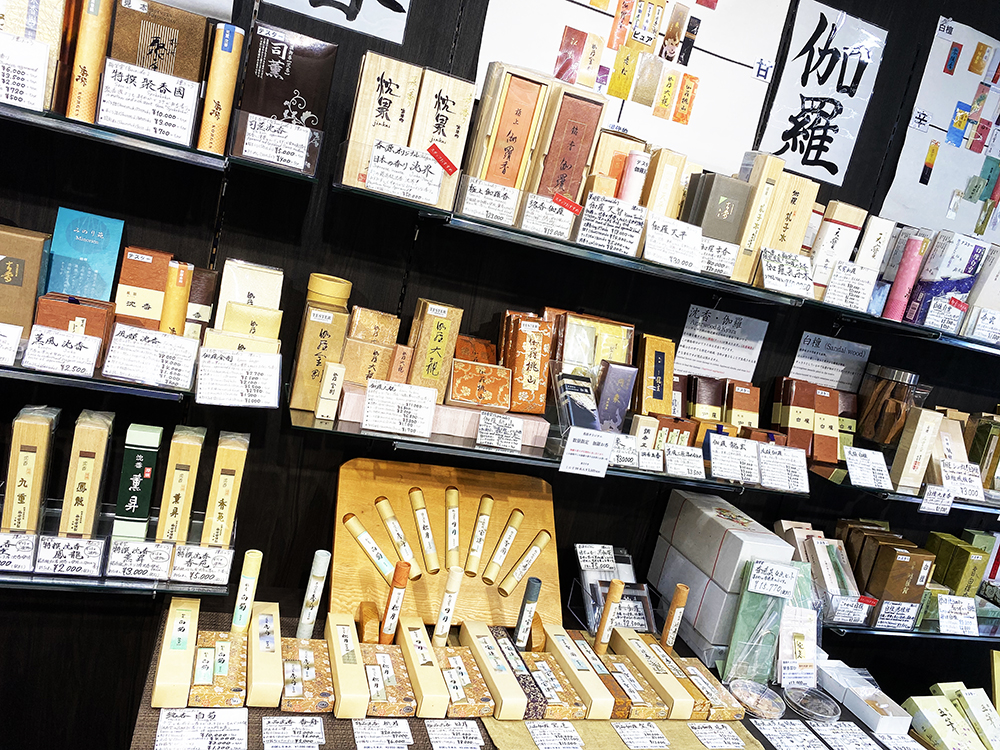 伽羅の香りを楽しめるおすすめのお香５選　香源 東京上野桜木店
