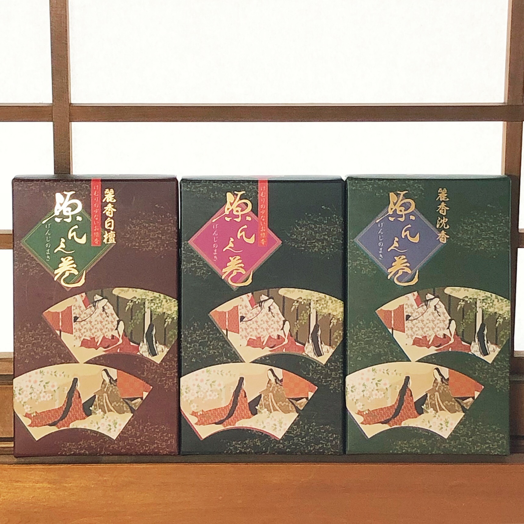 【香源 上野桜木店】源氏物語の世界をパッケージにあしらったお線香です。 海外の方へのプレゼントやご進物としても人気です✨