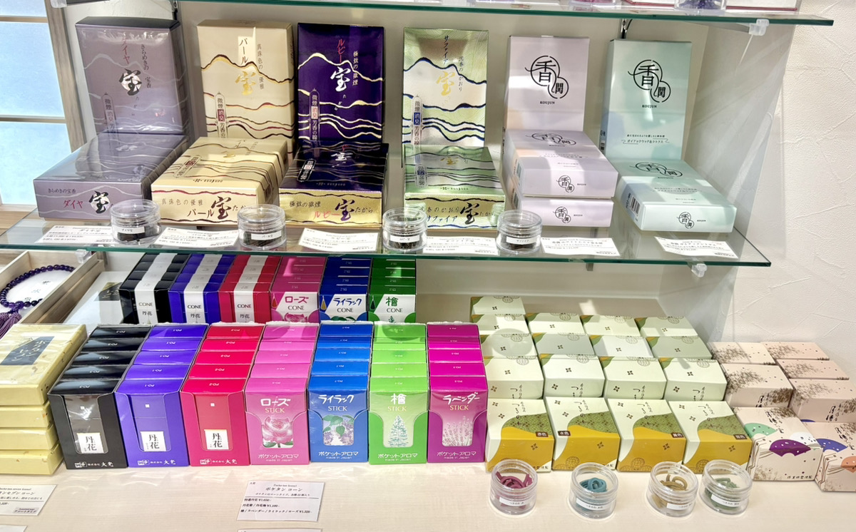 香源　京都烏丸五条店　洋風のお香　店内02